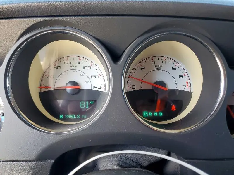 2014 DODGE CHALLENGER SXT  