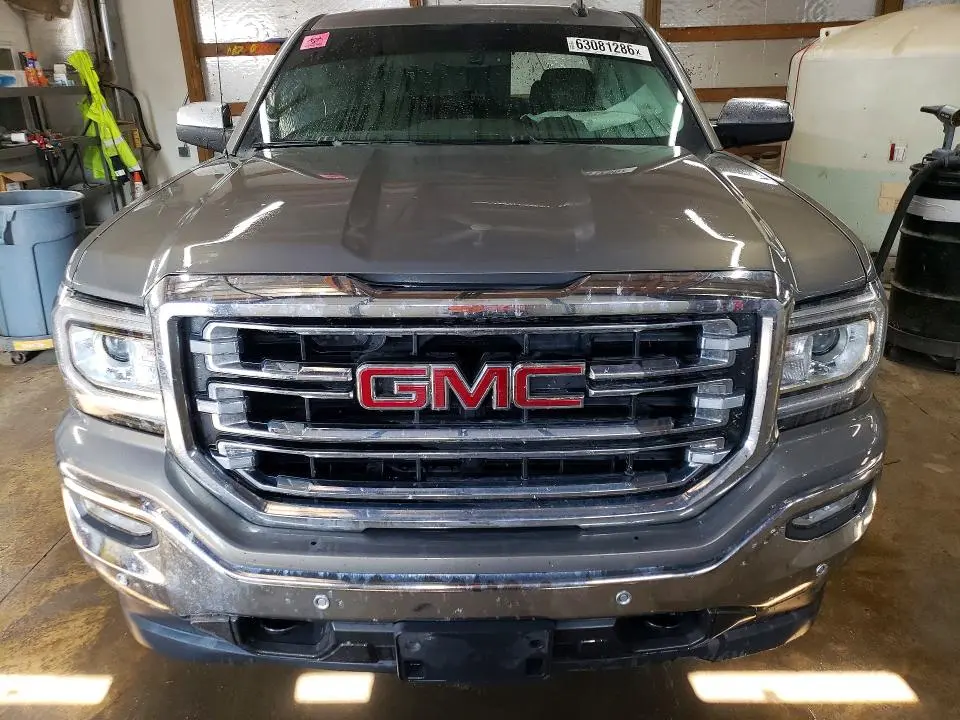 2017 GMC SIERRA K1500 SLT  