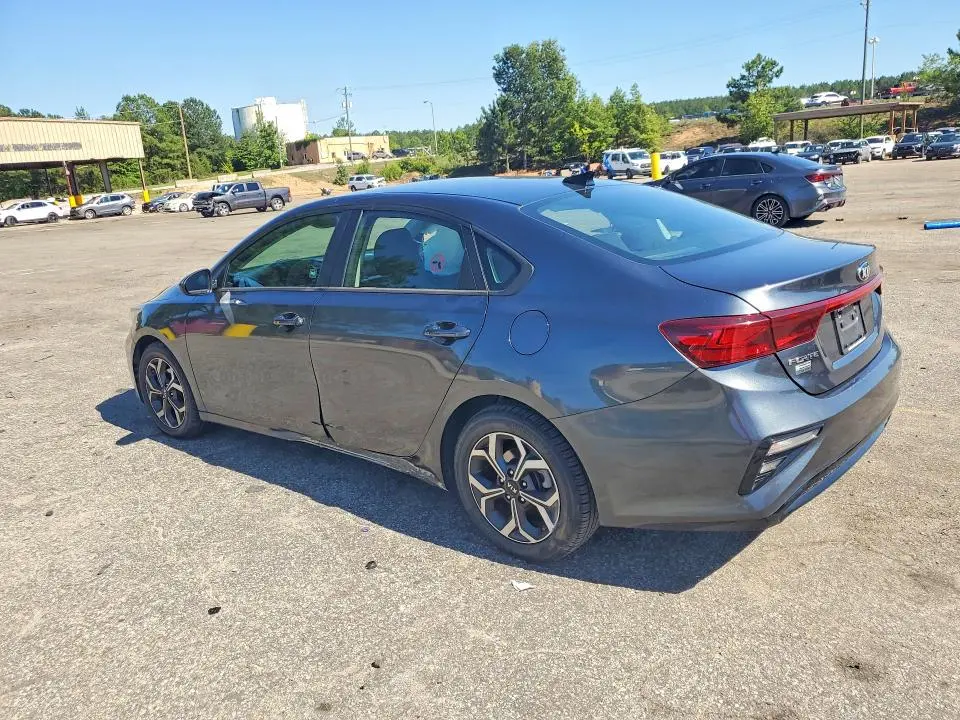 2021 KIA FORTE LXS  