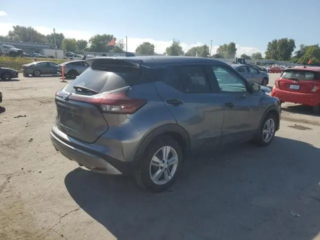 2021 NISSAN KICKS S  
