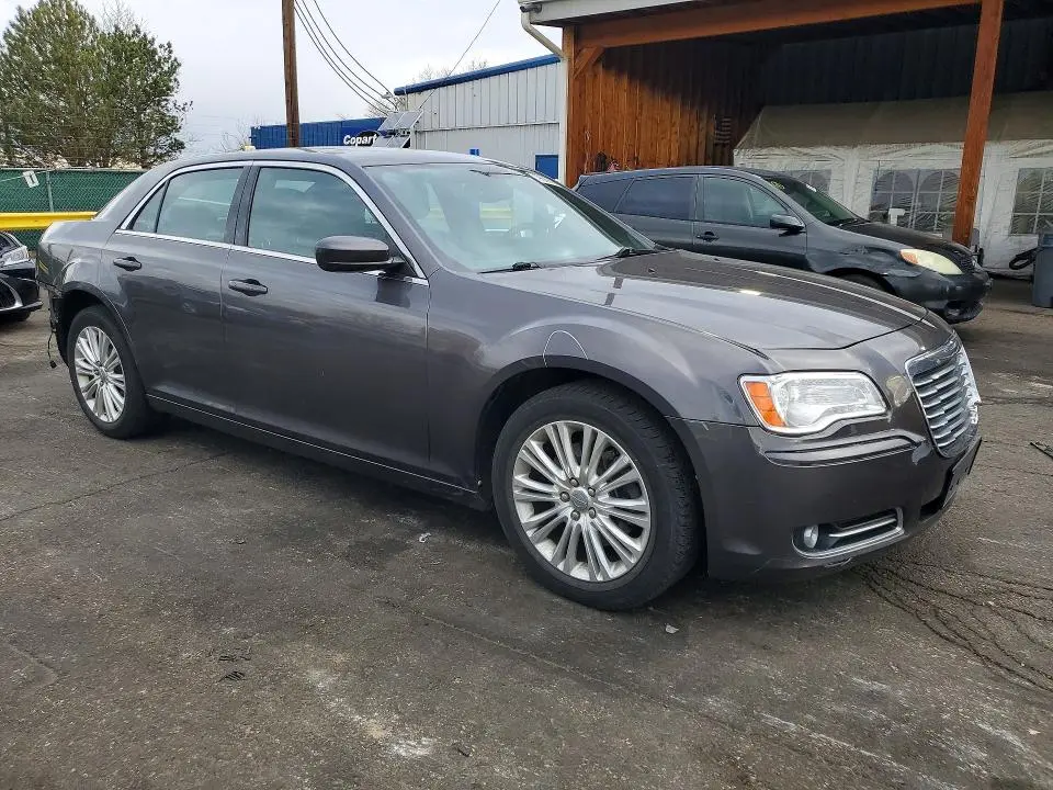 2014 CHRYSLER 300   