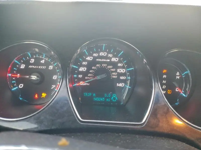 2012 FORD TAURUS LIMITED  