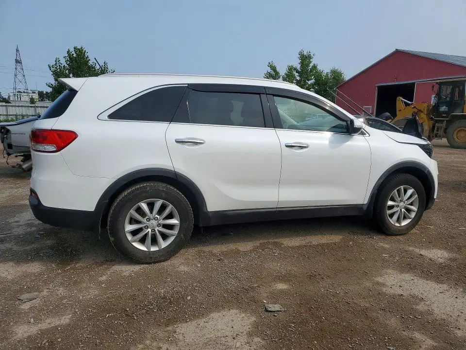 2018 KIA SORENTO LX  