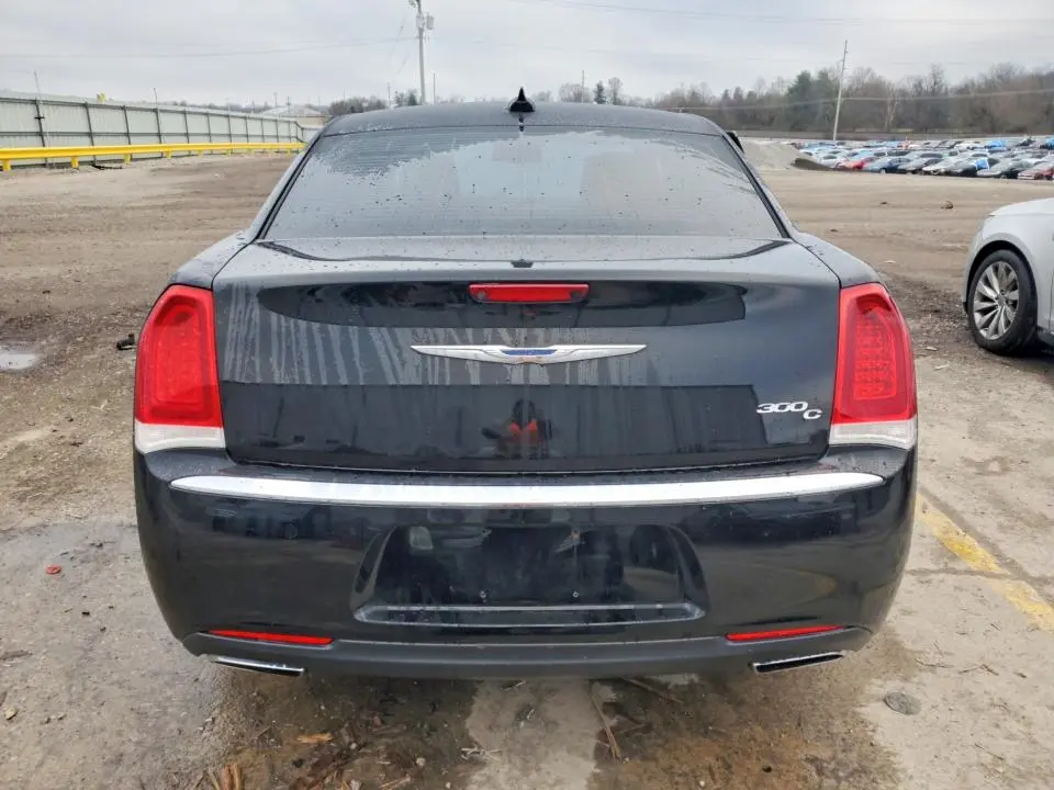 2016 CHRYSLER 300C   