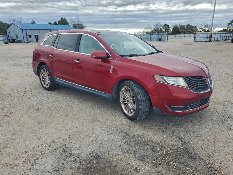 2013 LINCOLN MKT   