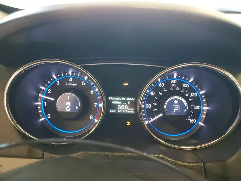 2013 HYUNDAI SONATA GLS  