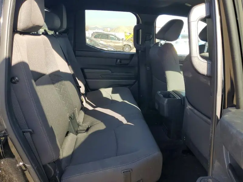 2024 TOYOTA TACOMA DOUBLE CAB  