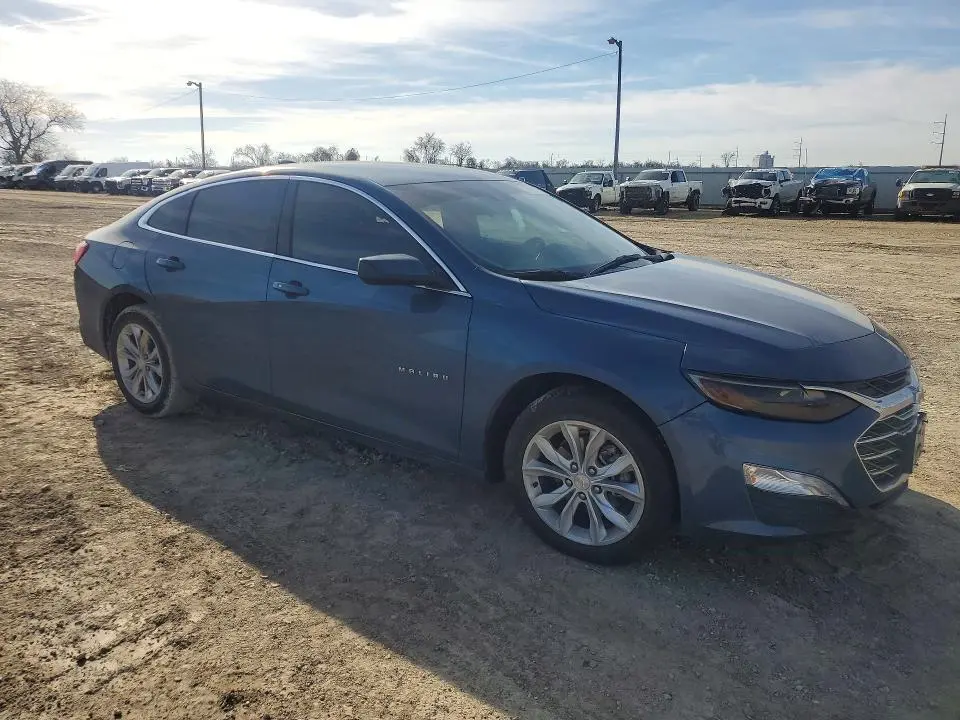 2025 CHEVROLET MALIBU LT  