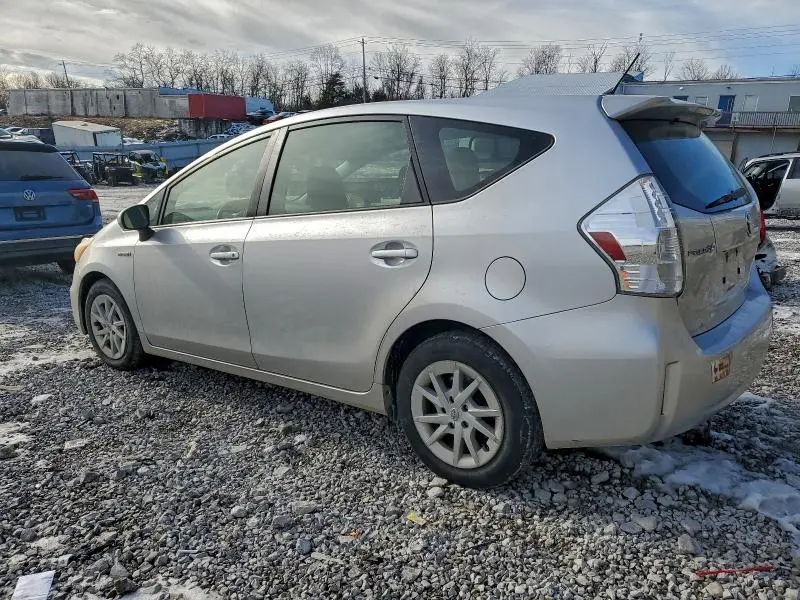 2013 TOYOTA PRIUS V   
