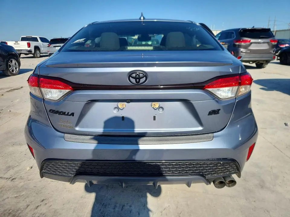 2022 TOYOTA COROLLA SE  