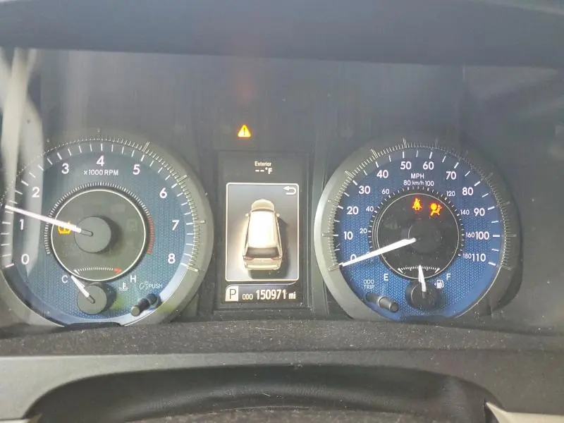 2016 TOYOTA SIENNA XLE 8-PASSENGER  
