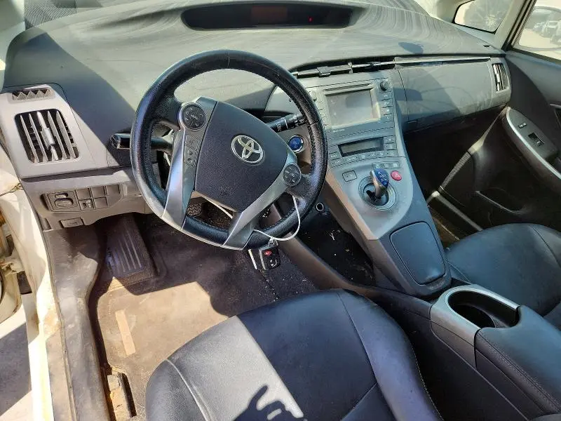 2015 TOYOTA PRIUS PERSONA SERIES  