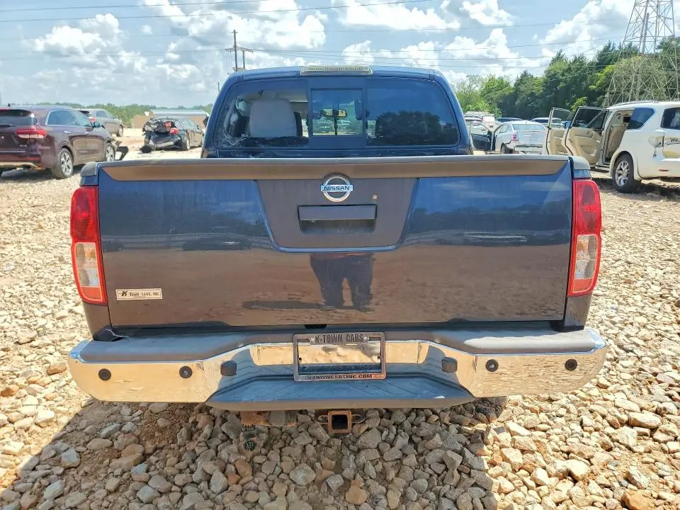 2019 NISSAN FRONTIER SV  