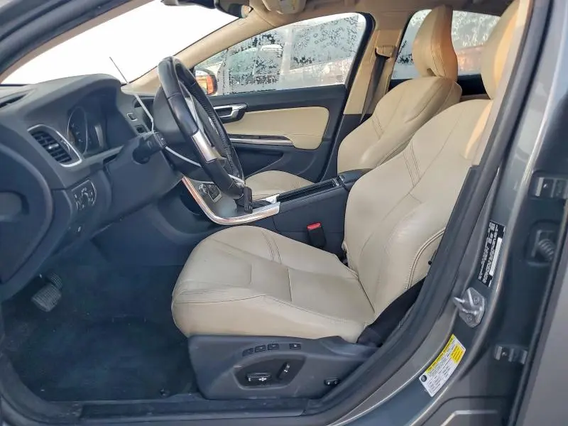 2017 VOLVO S60 DYNAMIC  