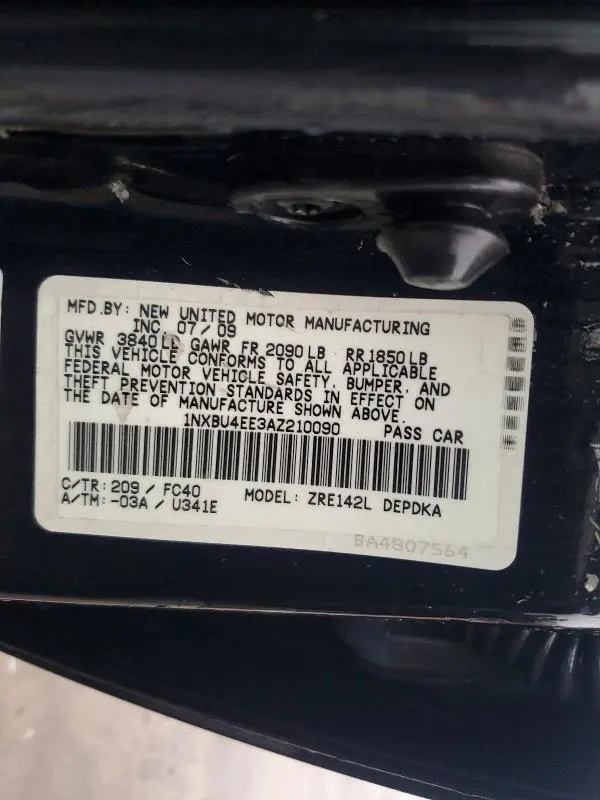 2010 TOYOTA COROLLA LE  