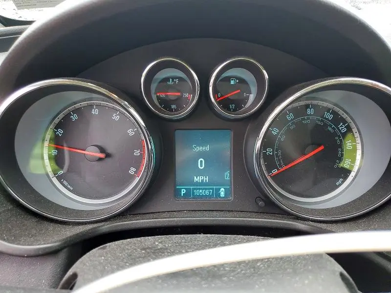2011 BUICK REGAL CXL  