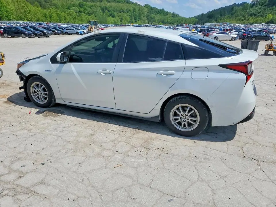 2021 TOYOTA PRIUS XLE AWD-E  