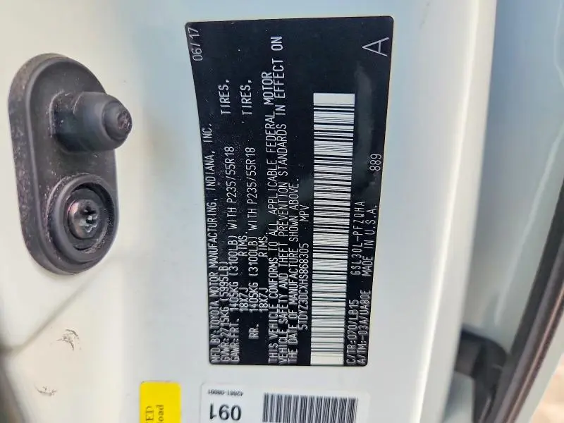 2017 TOYOTA SIENNA LIMITED PREMIUM 7-PASSENGER  