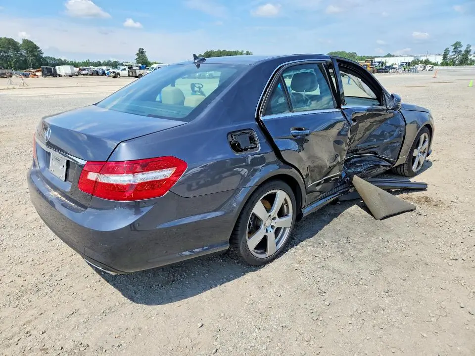 2010 MERCEDES-BENZ E 350  