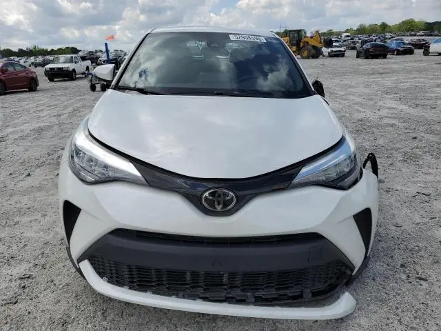 2021 TOYOTA C-HR XLE