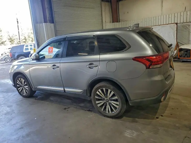 2019 MITSUBISHI OUTLANDER SE  
