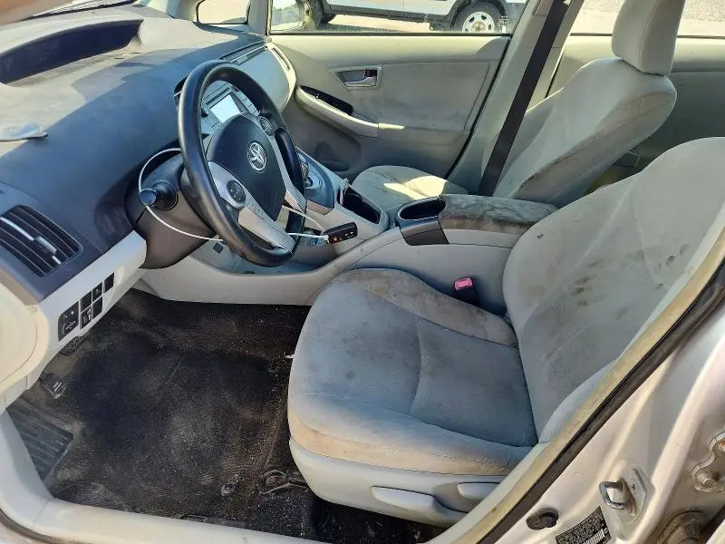 2012 TOYOTA PRIUS THREE  
