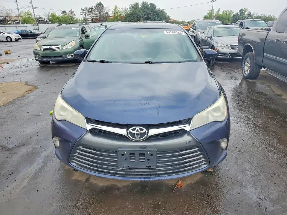 2015 TOYOTA CAMRY LE  