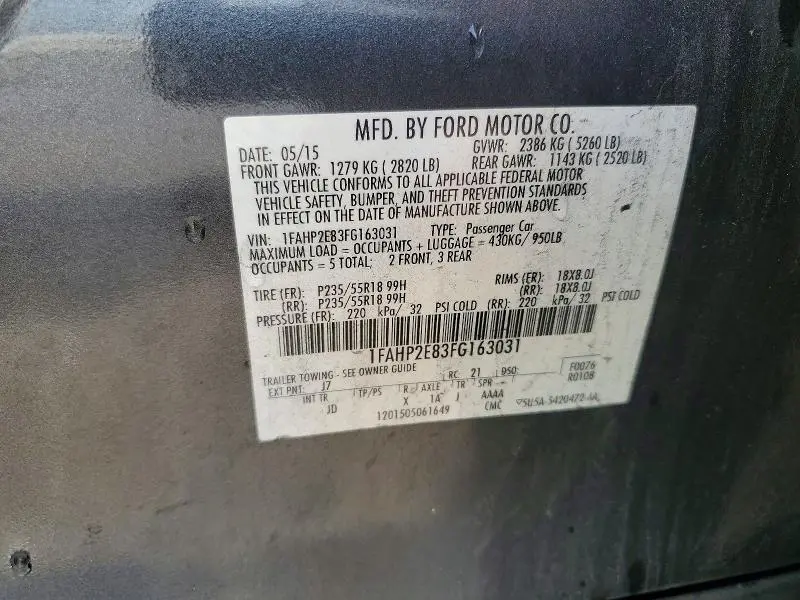 2015 FORD TAURUS SEL  