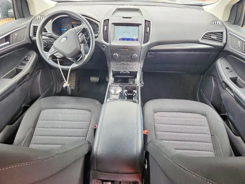 2020 FORD EDGE SE  