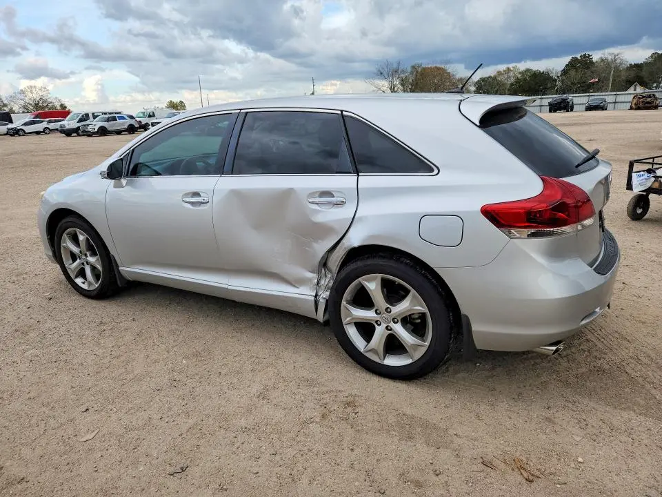 2014 TOYOTA VENZA XLE  