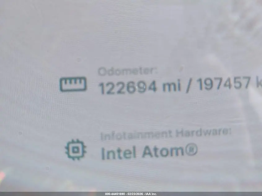 2018 TESLA MODEL 3 LONG RANGE/PERFORMANCE