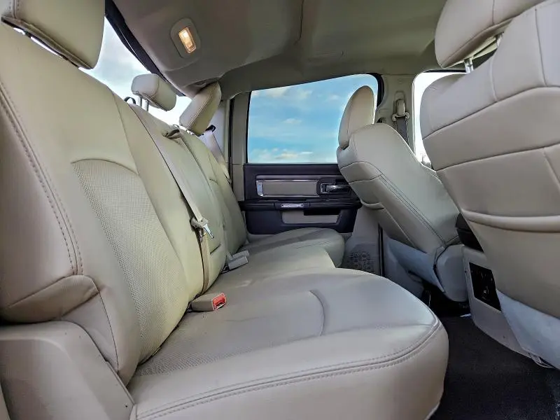 2016 RAM 3500 LARAMIE  