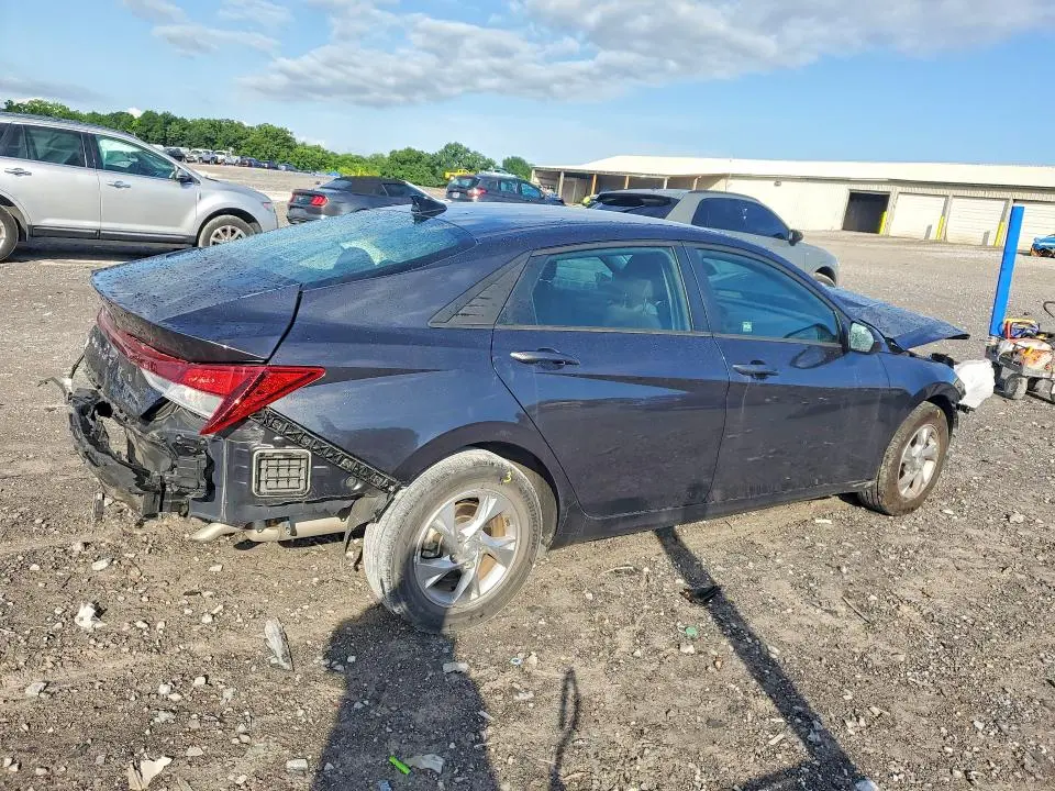 2021 HYUNDAI ELANTRA SE  