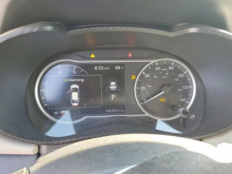 2020 NISSAN VERSA SV  