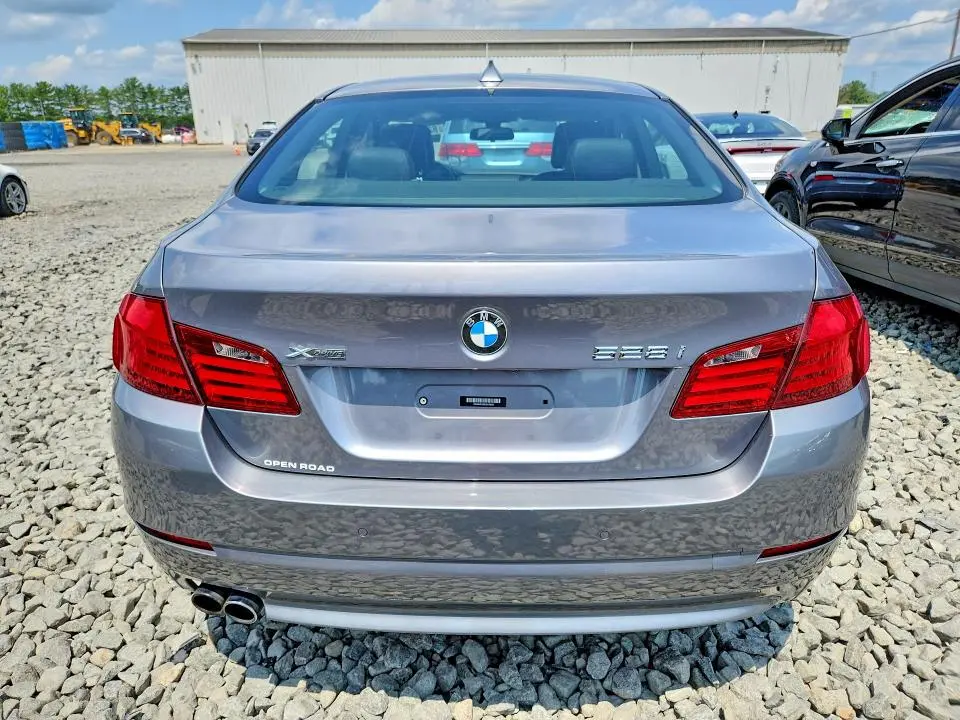2013 BMW 528 XI  