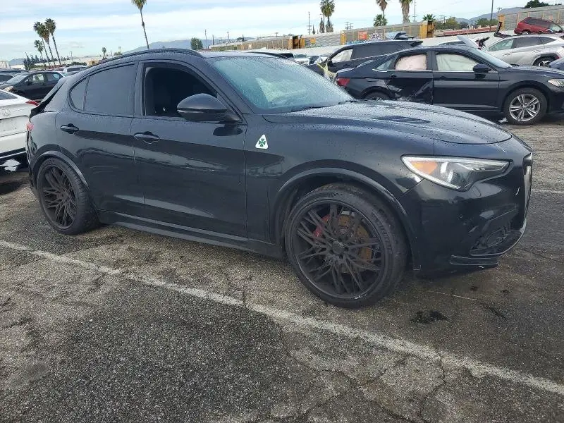 2022 ALFA ROMEO STELVIO QUADRIFOGLIO  