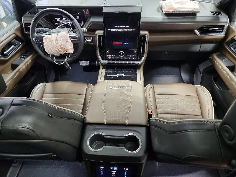 2025 GMC YUKON DENALI ULTIMATE  