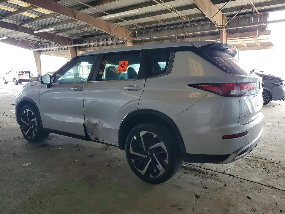 2023 MITSUBISHI OUTLANDER SE  