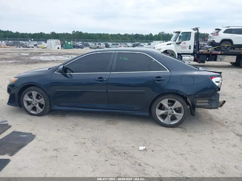 2014 TOYOTA CAMRY SE SPORT
