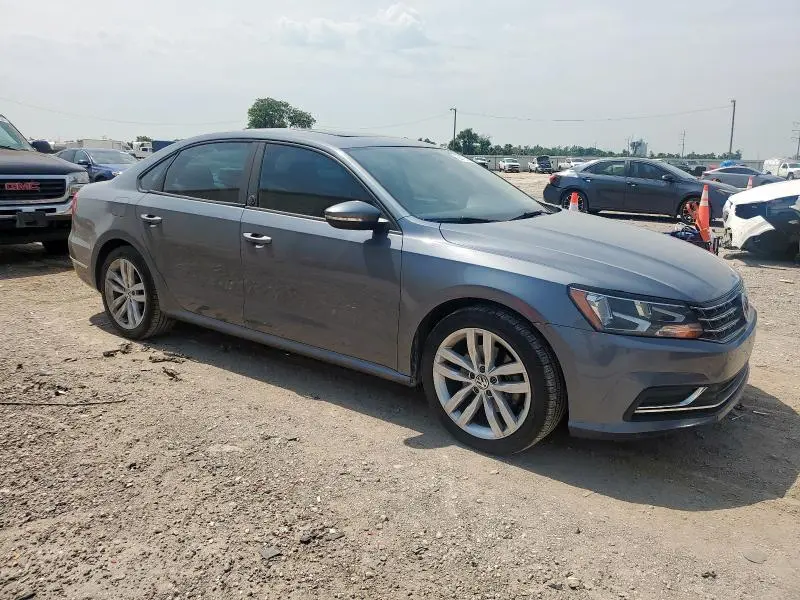 2019 VOLKSWAGEN PASSAT WOLFSBURG  