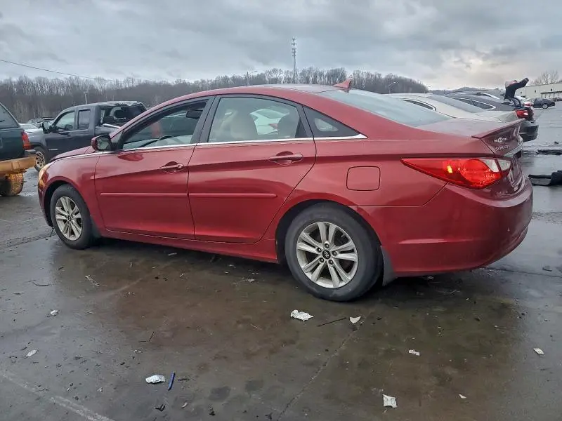 2013 HYUNDAI SONATA GLS  