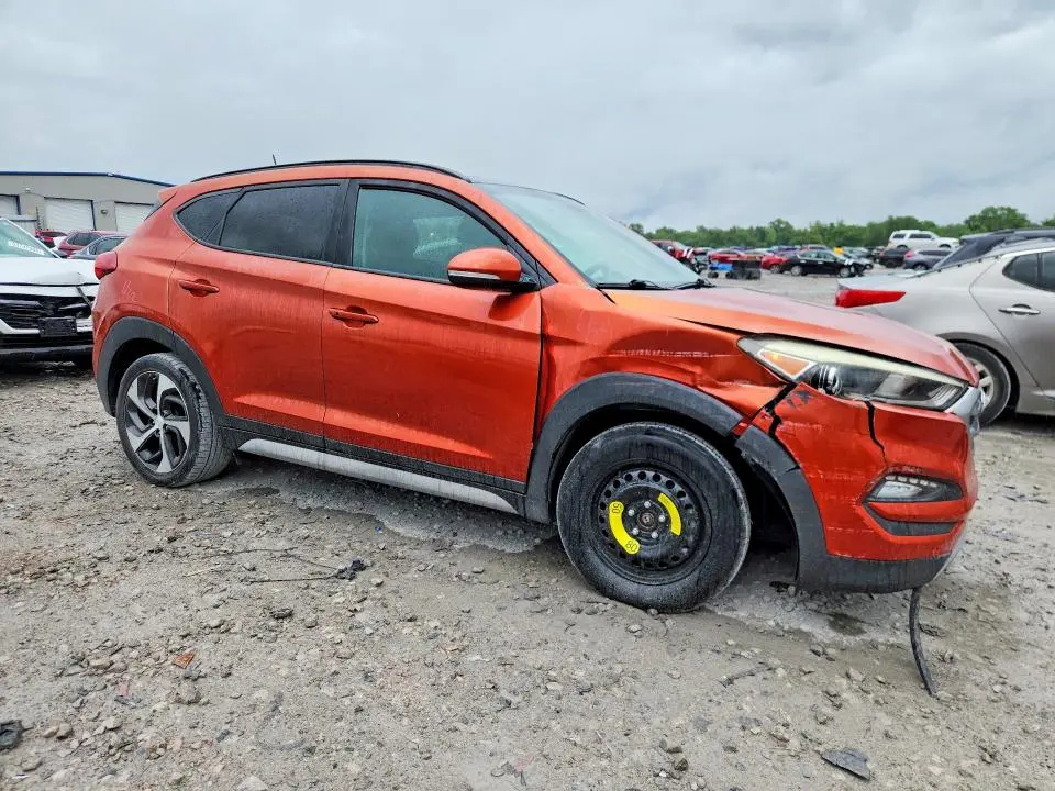 2017 HYUNDAI TUCSON VALUE  
