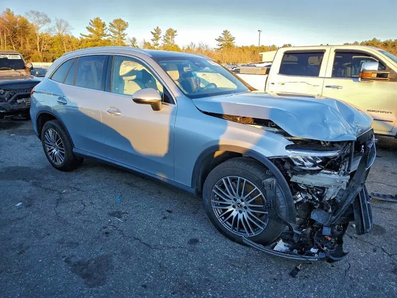 2025 MERCEDES-BENZ GLC 300 4MATIC  