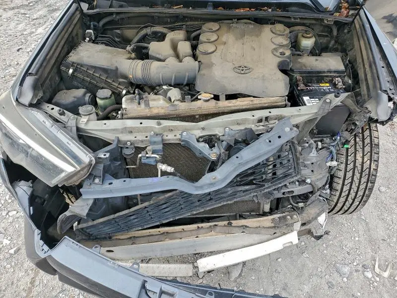 2016 TOYOTA 4RUNNER SR5  