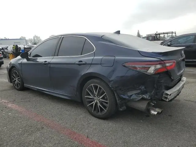 2021 TOYOTA CAMRY SE  