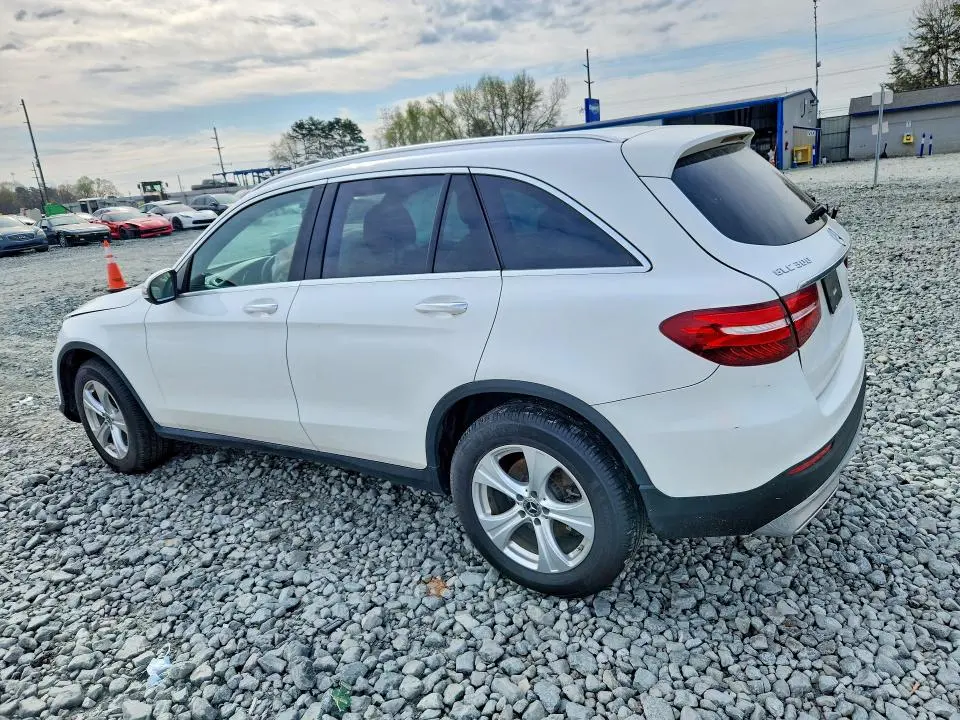 2018 MERCEDES-BENZ GLC 300 4MATIC  