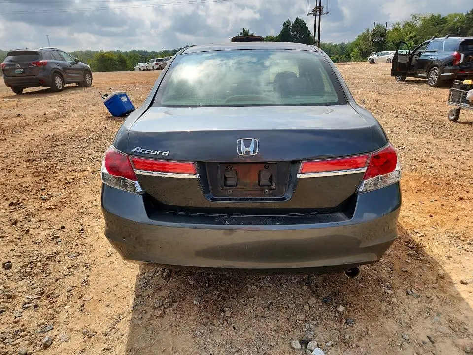 2011 HONDA ACCORD LXP  