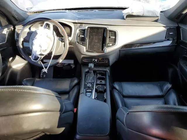 2018 VOLVO XC90 T6