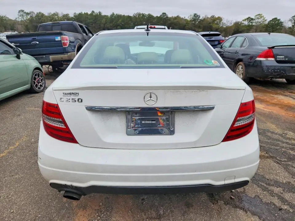 2013 MERCEDES-BENZ C 250  