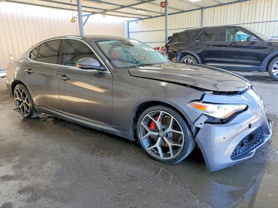 2020 ALFA ROMEO GIULIA   